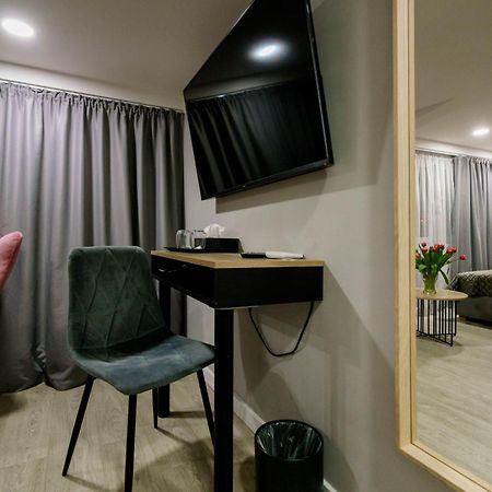 Kamienica No 111A Warsaw Airport Aparthotel Exteriör bild