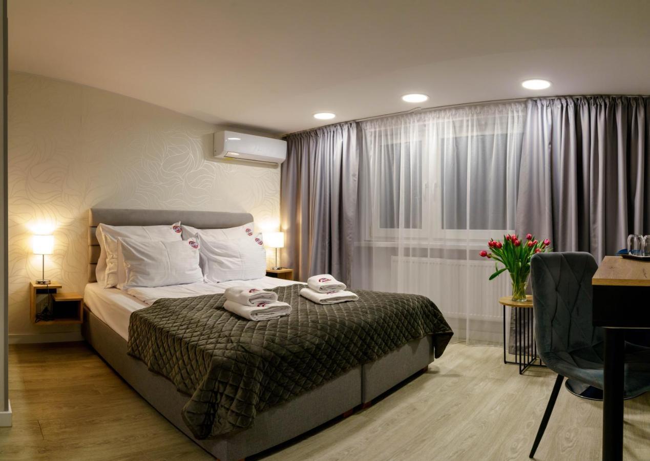 Kamienica No 111A Warsaw Airport Aparthotel Exteriör bild