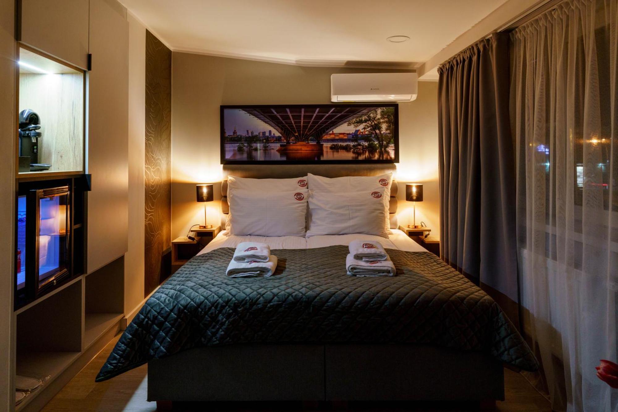 Kamienica No 111A Warsaw Airport Aparthotel Exteriör bild