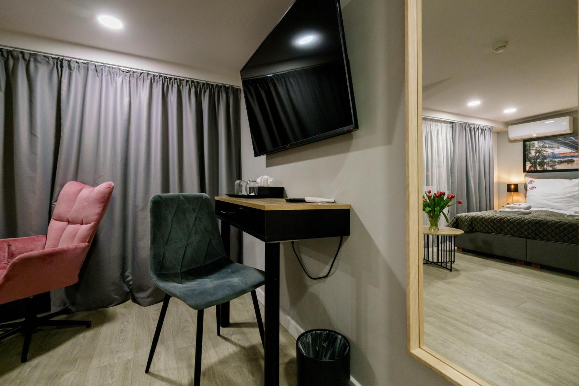 Kamienica No 111A Warsaw Airport Aparthotel Exteriör bild